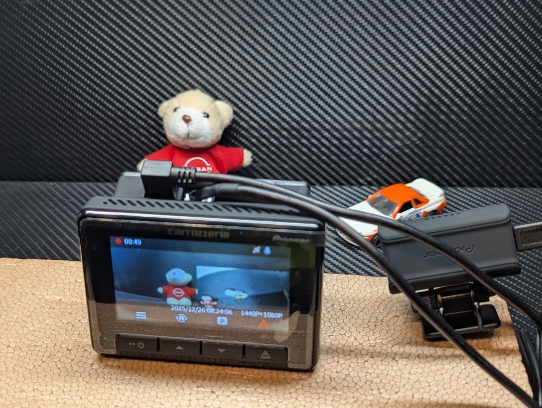 カロッツェリア　VREC-DZ810D　ドラレコ　前後カメラ　高解像度4K録画