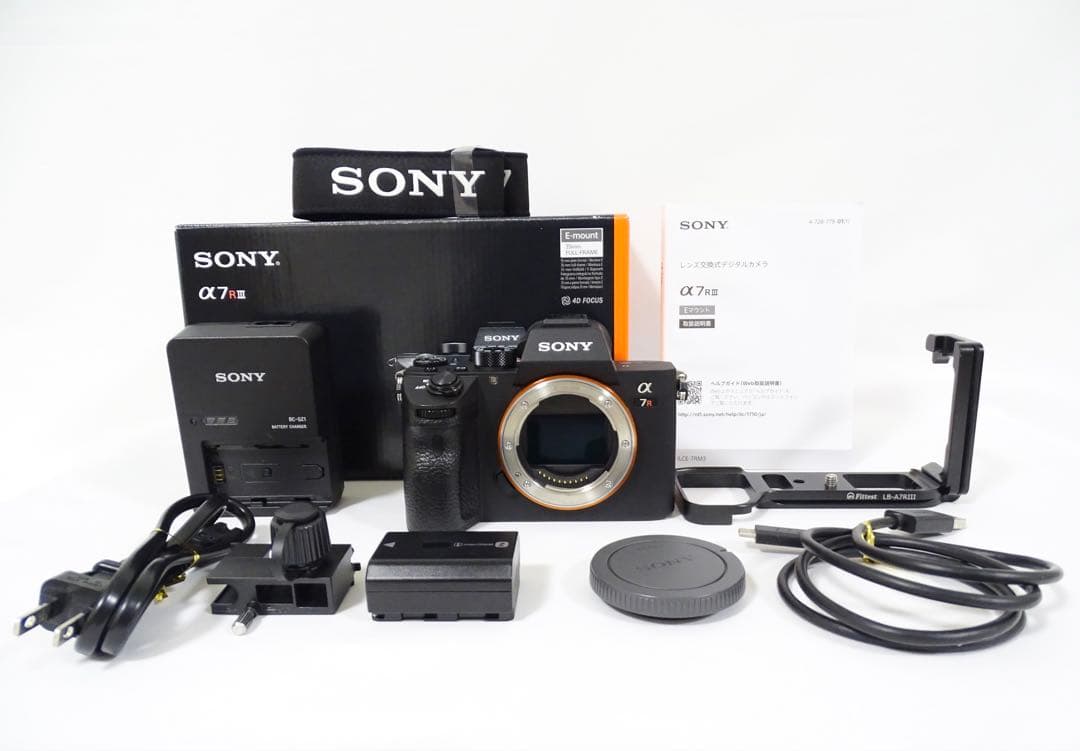 美品 ◆元箱付き◆ SONY α7R III ILCE-7RM3 フレーム付き