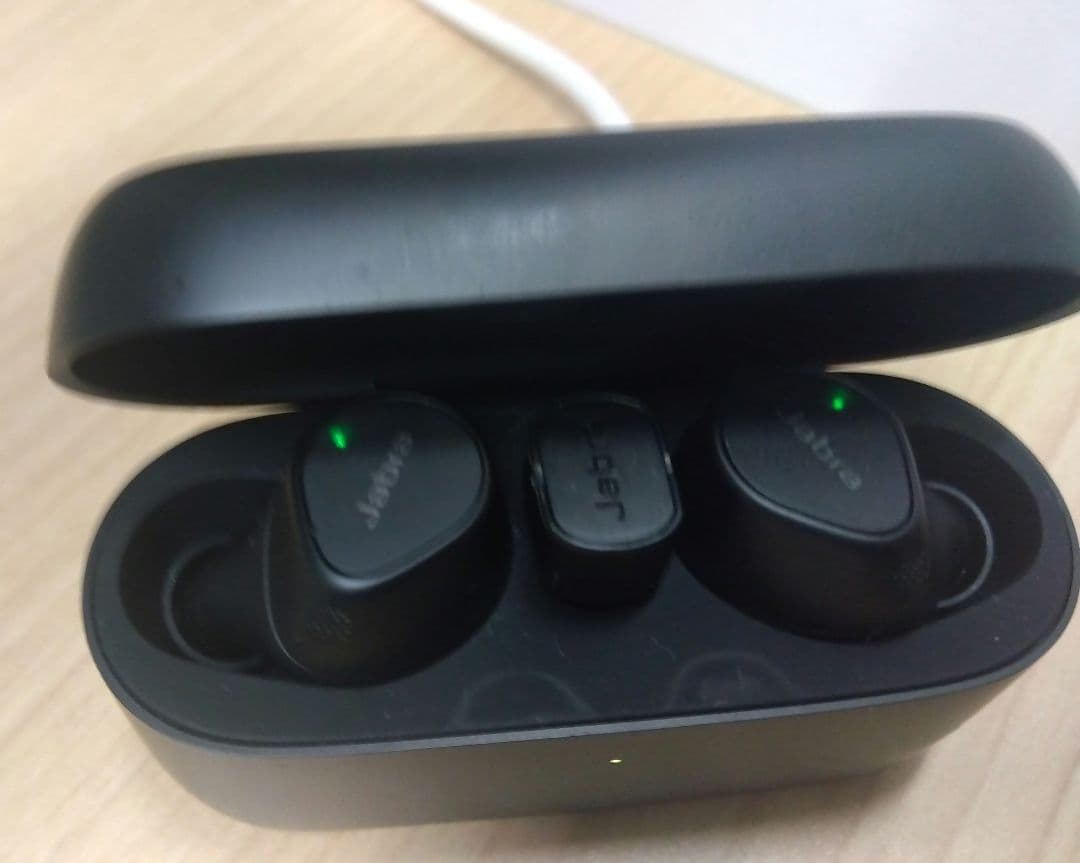 Jabra Evolve2 Buds ワイヤレスイヤホン