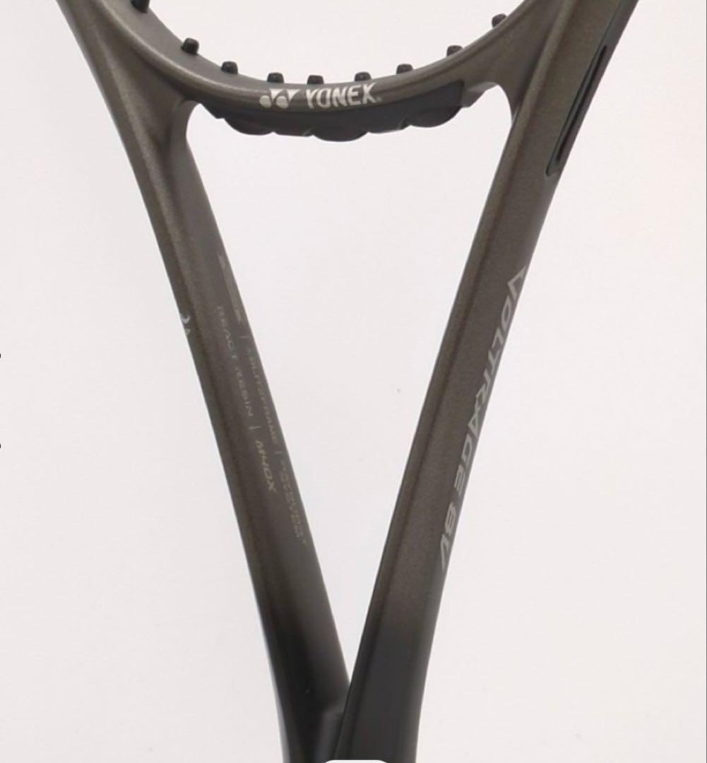 極美品　YONEX ボルトレイジ 8 V VR8V 新色