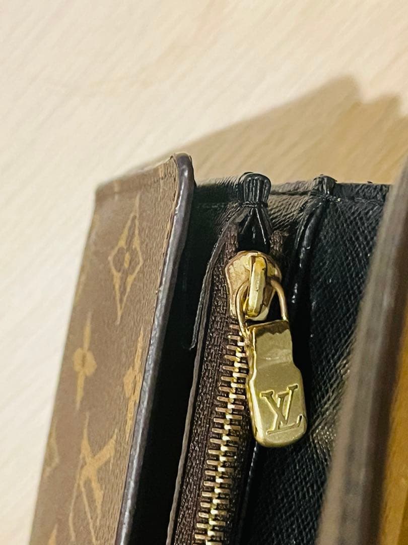 Louis Vuitton ポルトフォイユ長財布