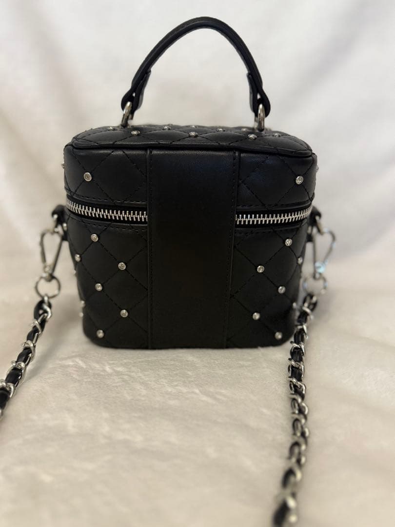 Darich ダーリッチ　キルティングビジュースクエアミニバッグ　ブラック