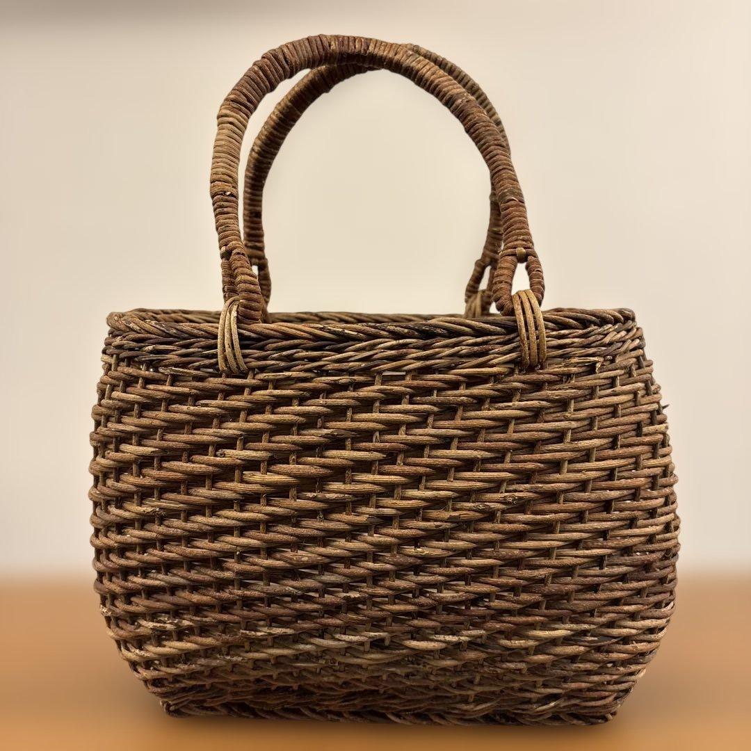 山形産　あけびかご　籠　かご　バスケット　カゴ　あけび蔓　バッグ　国産　花火