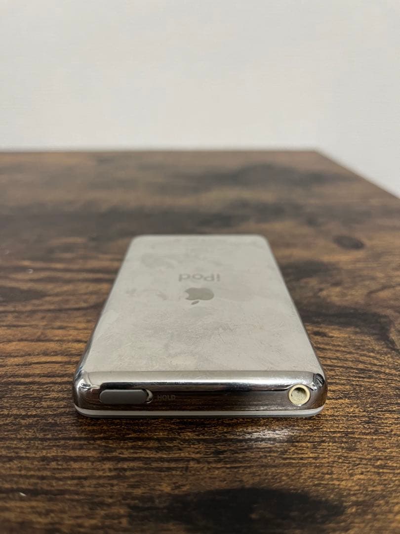 iPod classic 第5世代 30GB ホワイト MA002J