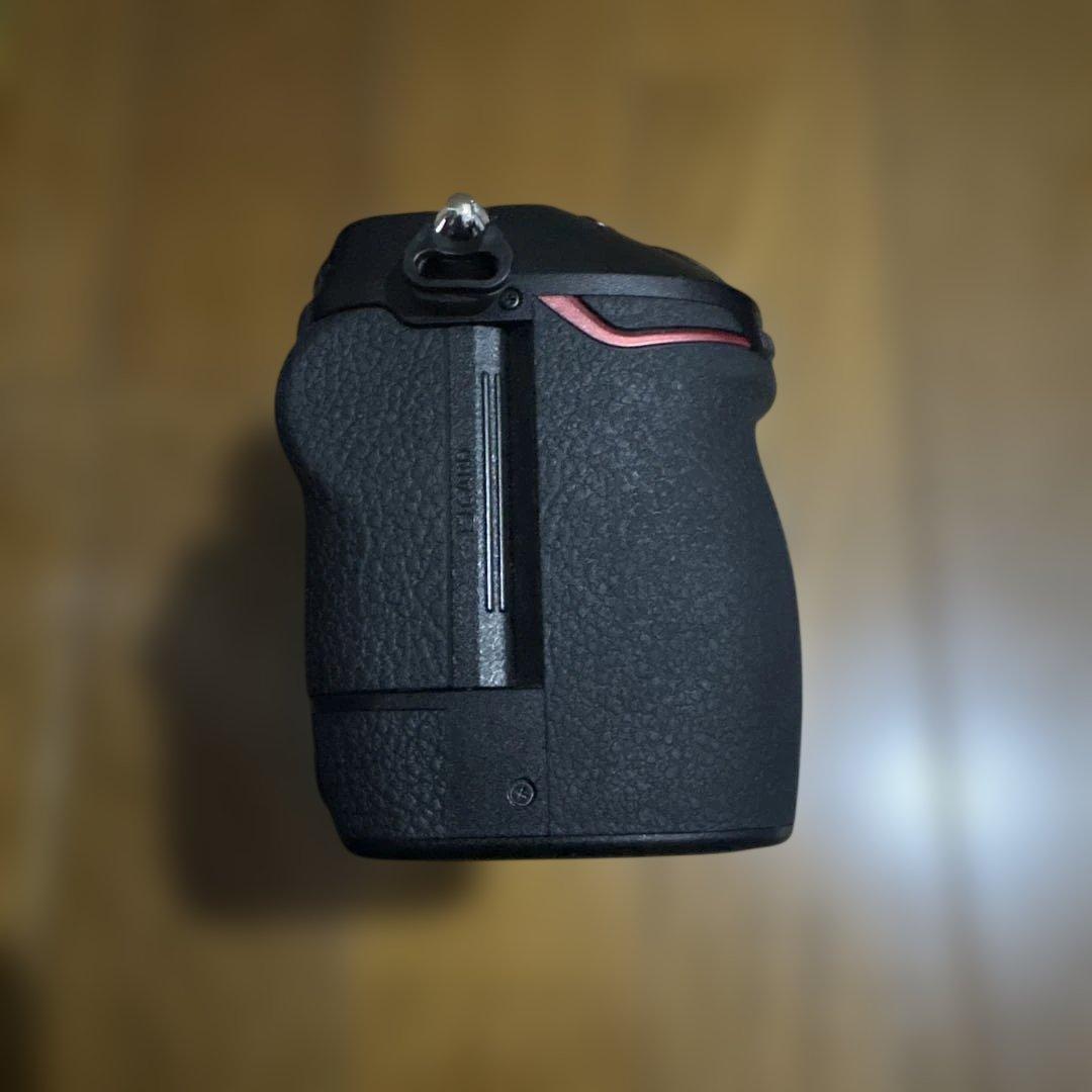 Nikon Z8 ボディセット (値下げ交渉可)