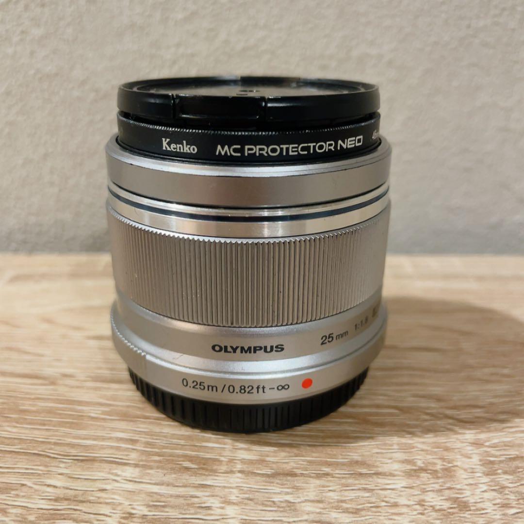 単焦点レンズ　OLYMPUS 25mm F1.8