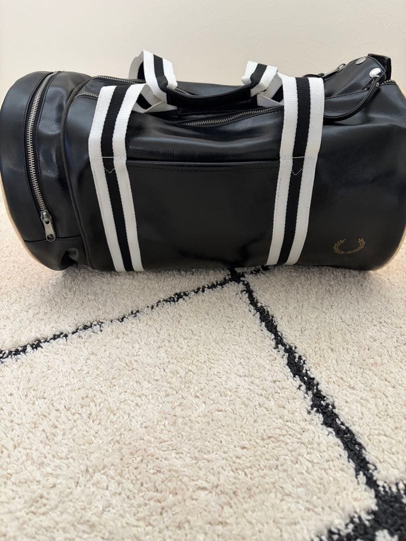 FRED PERRY ドラムバッグ ブラック/イエロー