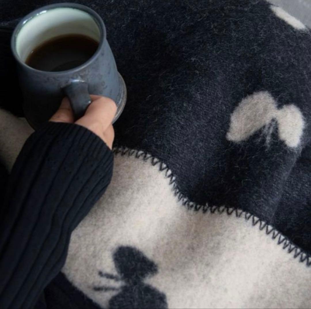 ミナペルホネン×クリッパンエコウールミニブランケット　ブラック×ベージュ最終価格