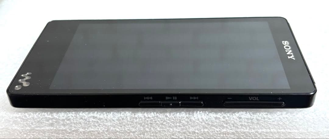 【超美品】SONY ウォークマン　NW-F885 16GB くろ　7136