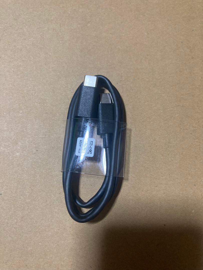 DJI osmo pocket 3 SDカード付き　レンズと画面フィルム装着済