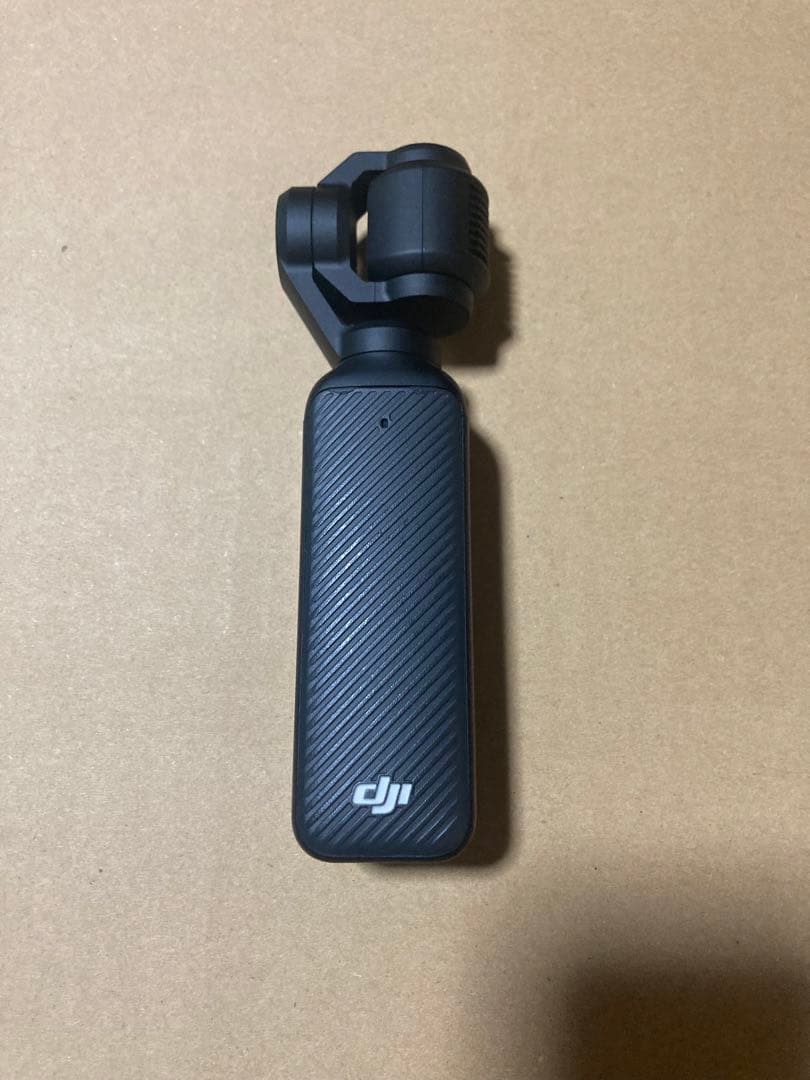 DJI osmo pocket 3 SDカード付き　レンズと画面フィルム装着済