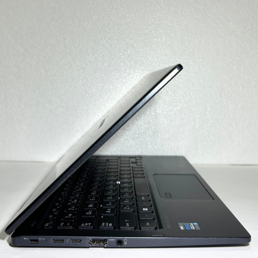 【最高峰i7】dynabook V83/HU✨16GB×新品512GB 2in1