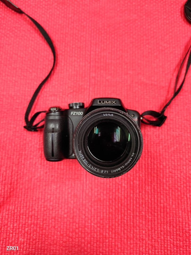 Panasonic Lumix FZ100 デジタルカメラ