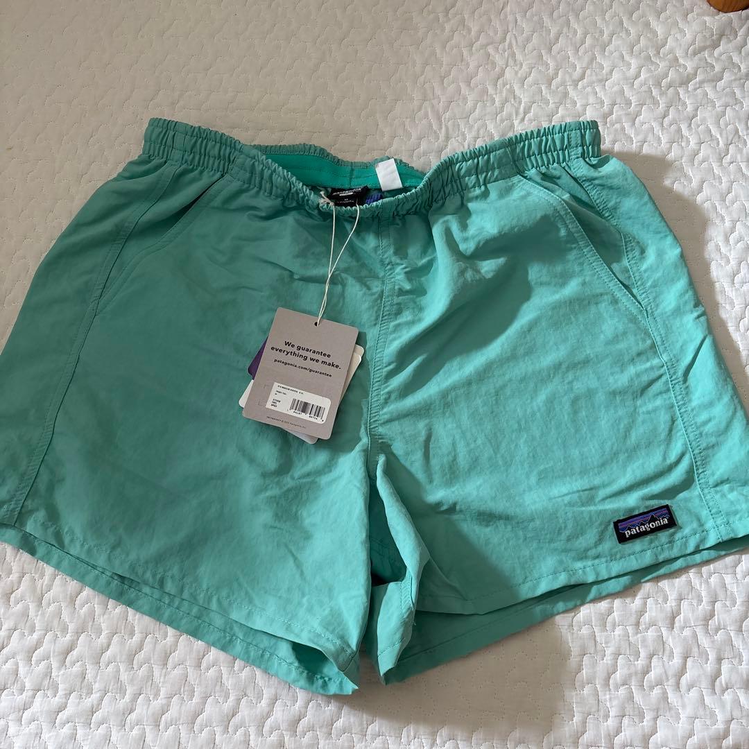 【新品未使用タグ付き】パタゴニア　バギーズショーツ　レディース　M