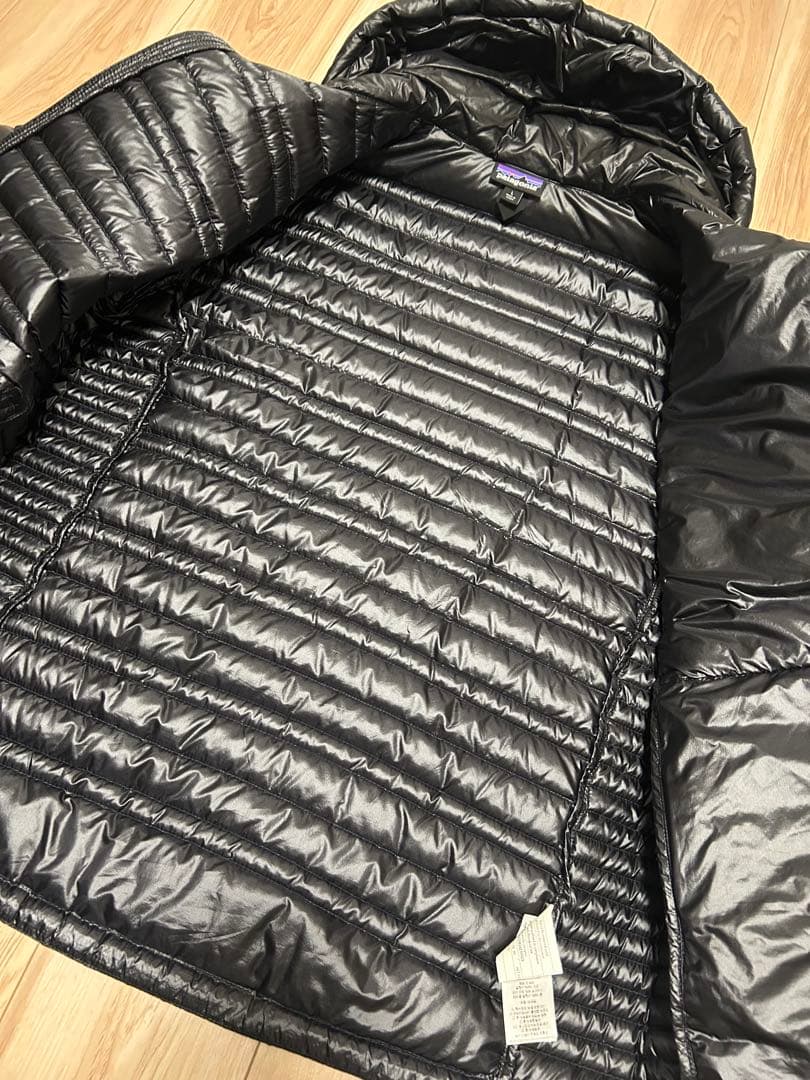 ジャケット・アウター Patagonia Ultra light down hoody