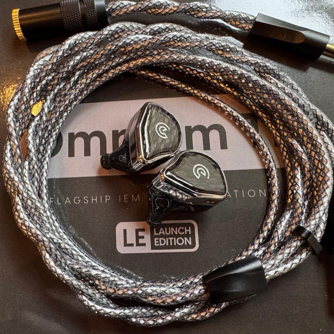 イヤホン Craft Ears Omnium TI Launch Edition