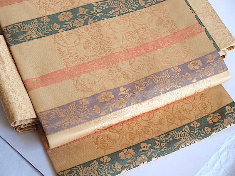 織りの九寸名古屋帯（横段に唐花文）長373 正絹美品