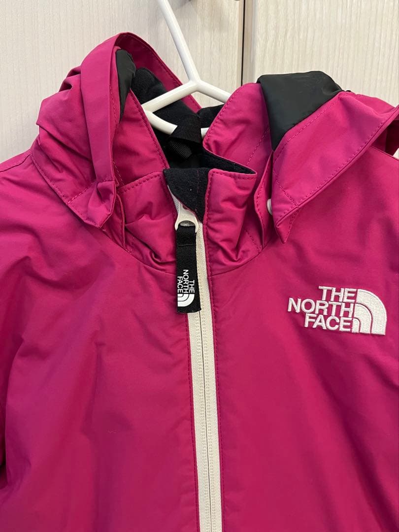 新品レベルTHE NORTH FACEノースフェイス スノーウェア　90 ピンク