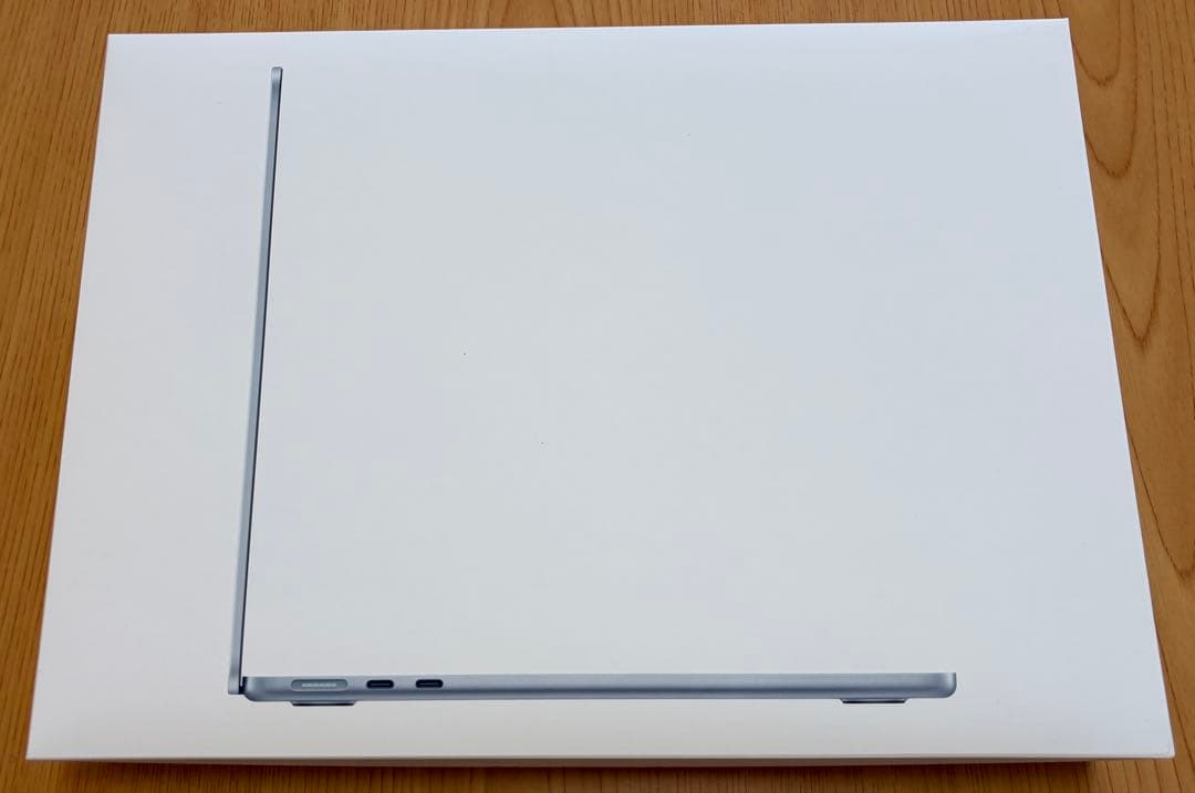 【美品】MacBook Air M4 16GB/512GB スカイブルー
