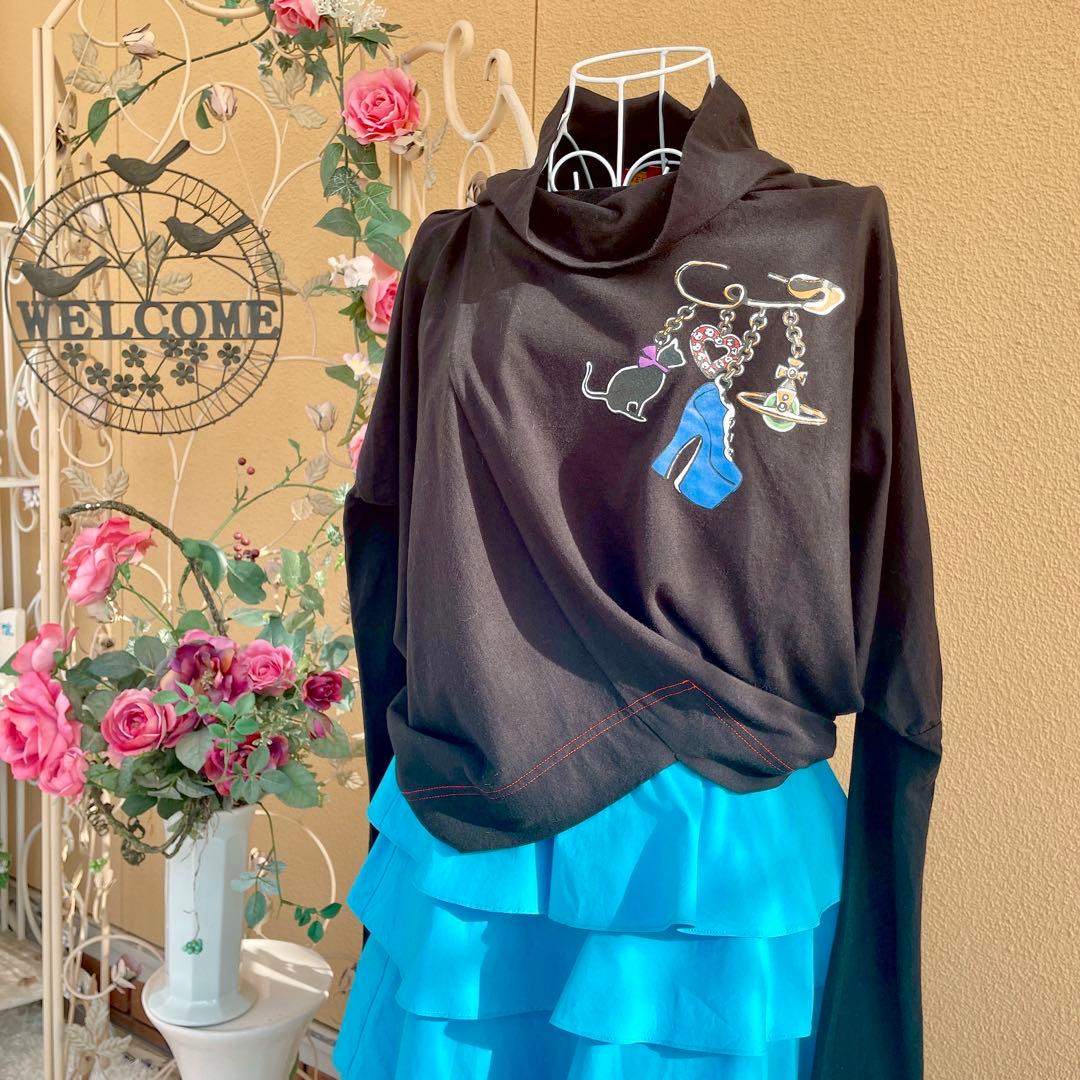 ヴィヴィアンウエストウッド　変形カットソー　オーブ　黒猫