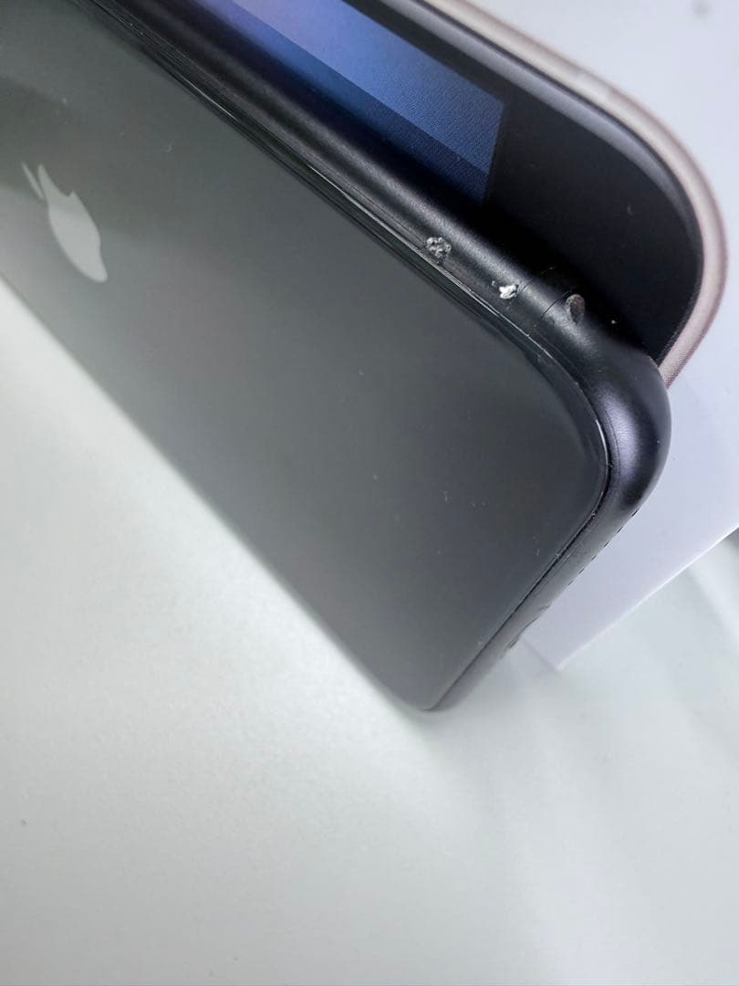 Apple iPhone SE(第2)ブラック