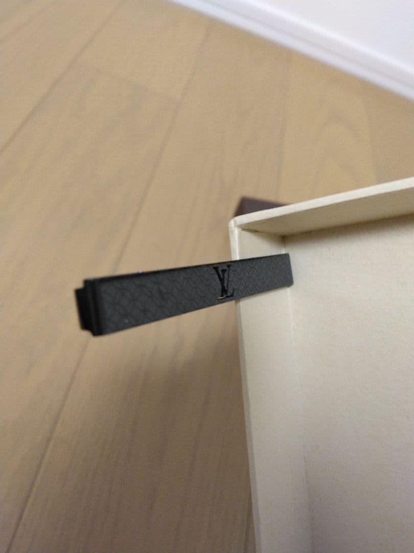 ☺*︎様 ※専用箱付き※Louis Vuitton ネクタイピン ブラック