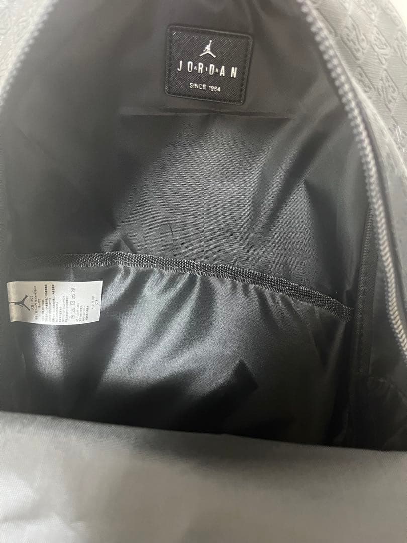 ジョーダン バックパック モノグラム ブラック 未使用
