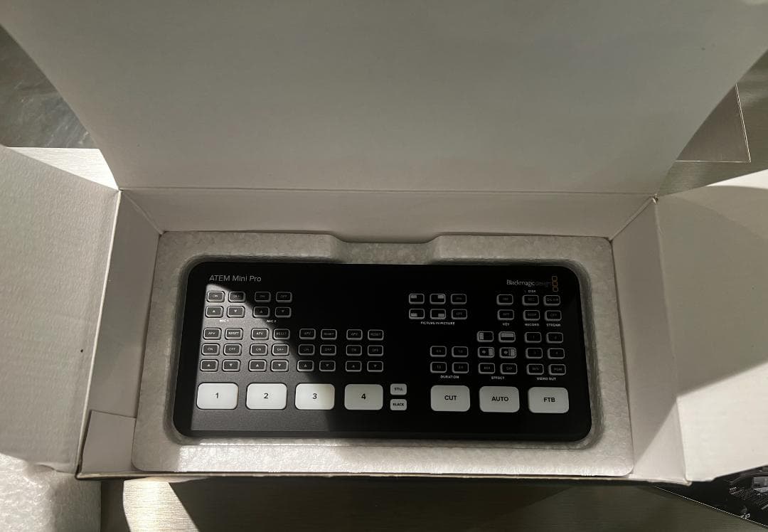 【値下げしました】Blackmagic Design ATEM Mini Pro