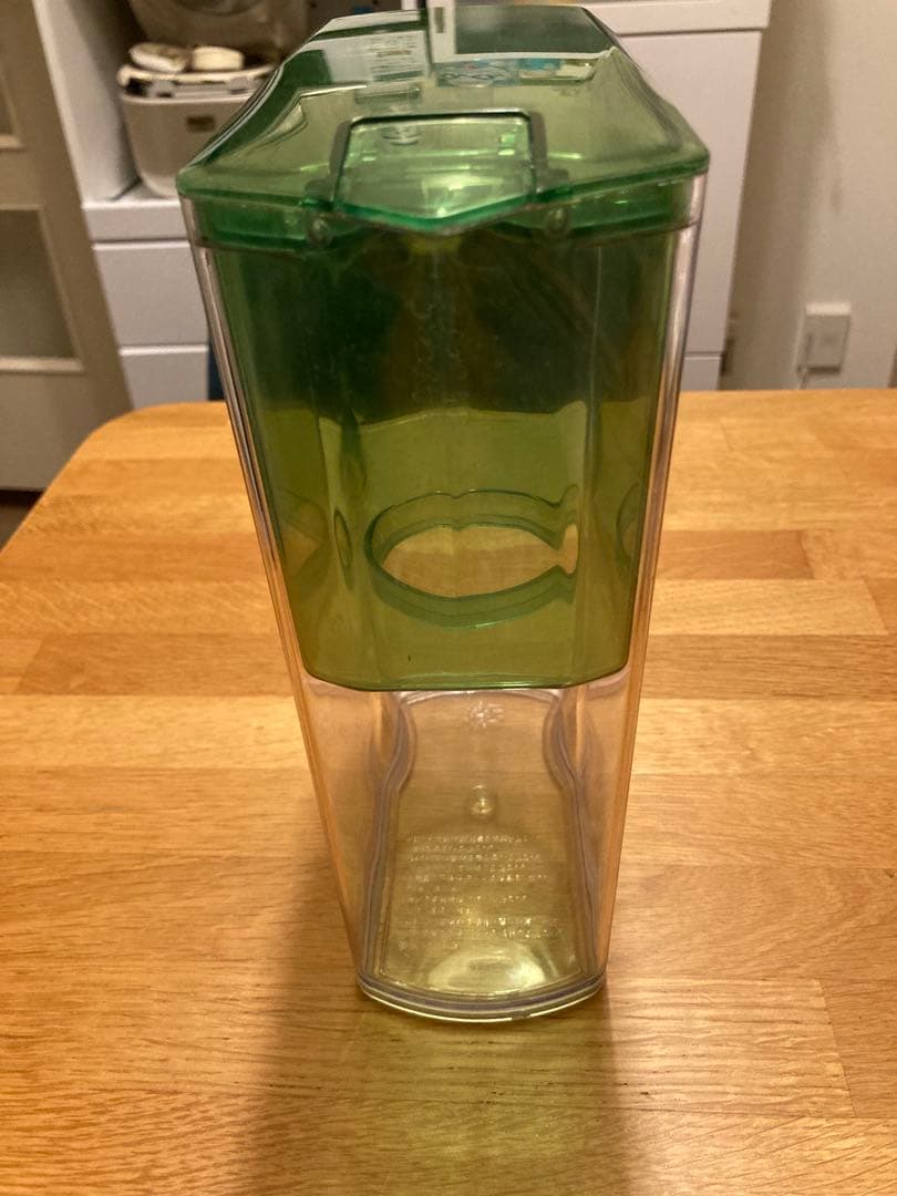 ガイアの水135 ポット型浄水器 ビビアン 新品カートリッジ3個付き