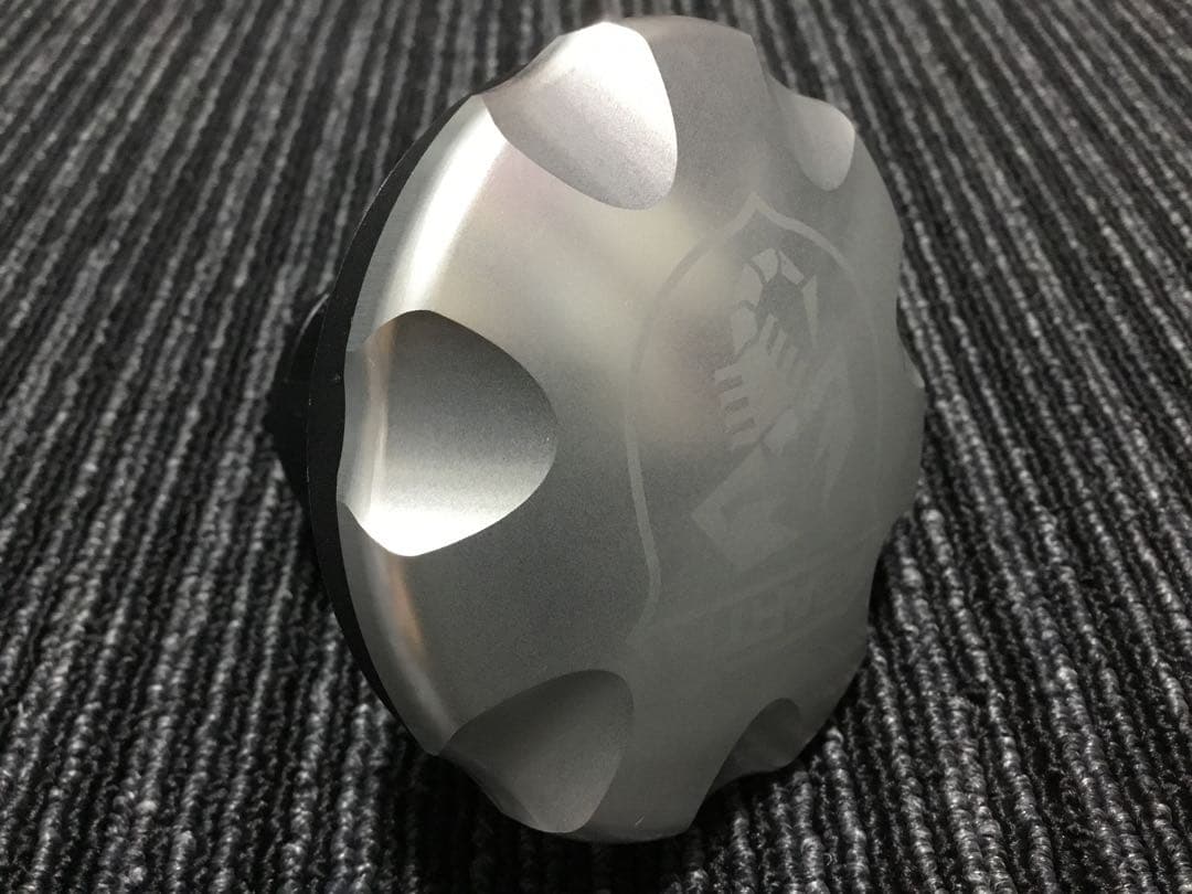 ABARTH 595 アバルト フューエルキャップ 500 ガソリンキャップ