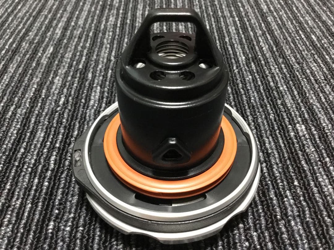 ABARTH 595 アバルト フューエルキャップ 500 ガソリンキャップ