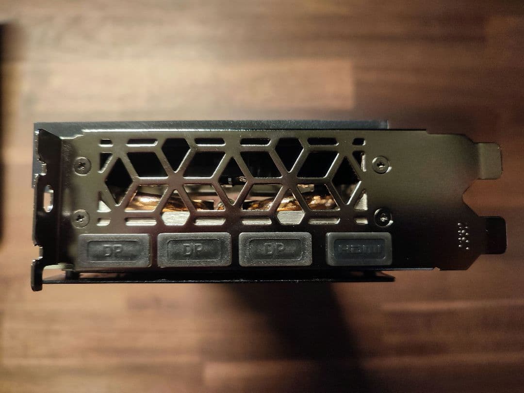 GeForce RTX4070 玄人志向 12GBモデル