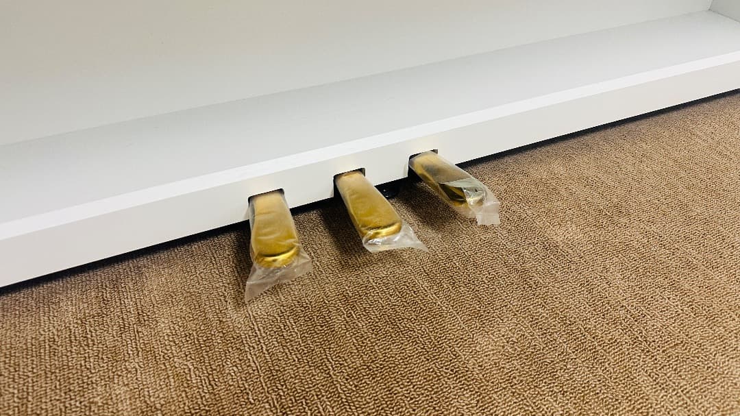 RolandRP701-WH電子ピアノホワイト美品1/30まで引取希望