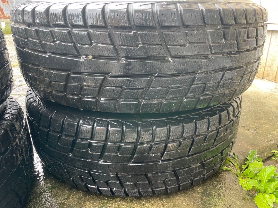 215/65R16 5穴x 114.3スタッドレスタイヤ ホイール付 4本セット