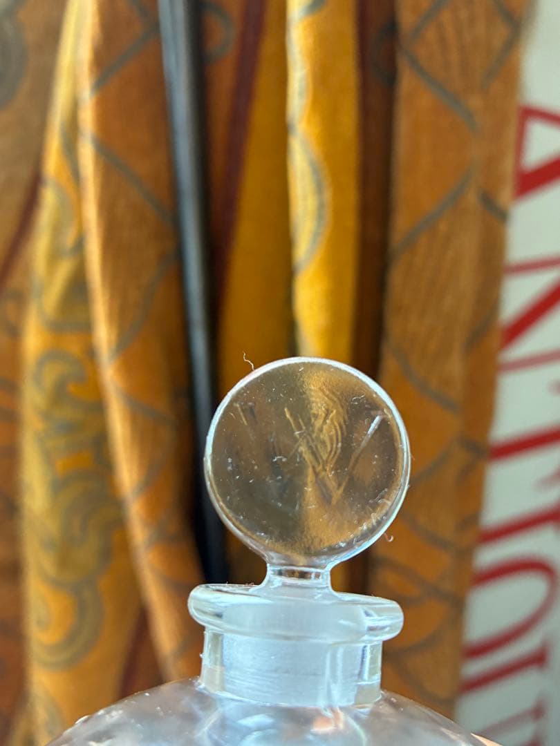 フランス　アンティーク　ガラス　パフューム　ボトル　香水瓶　ラリック　ビン　星