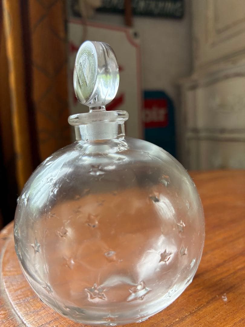 フランス　アンティーク　ガラス　パフューム　ボトル　香水瓶　ラリック　ビン　星