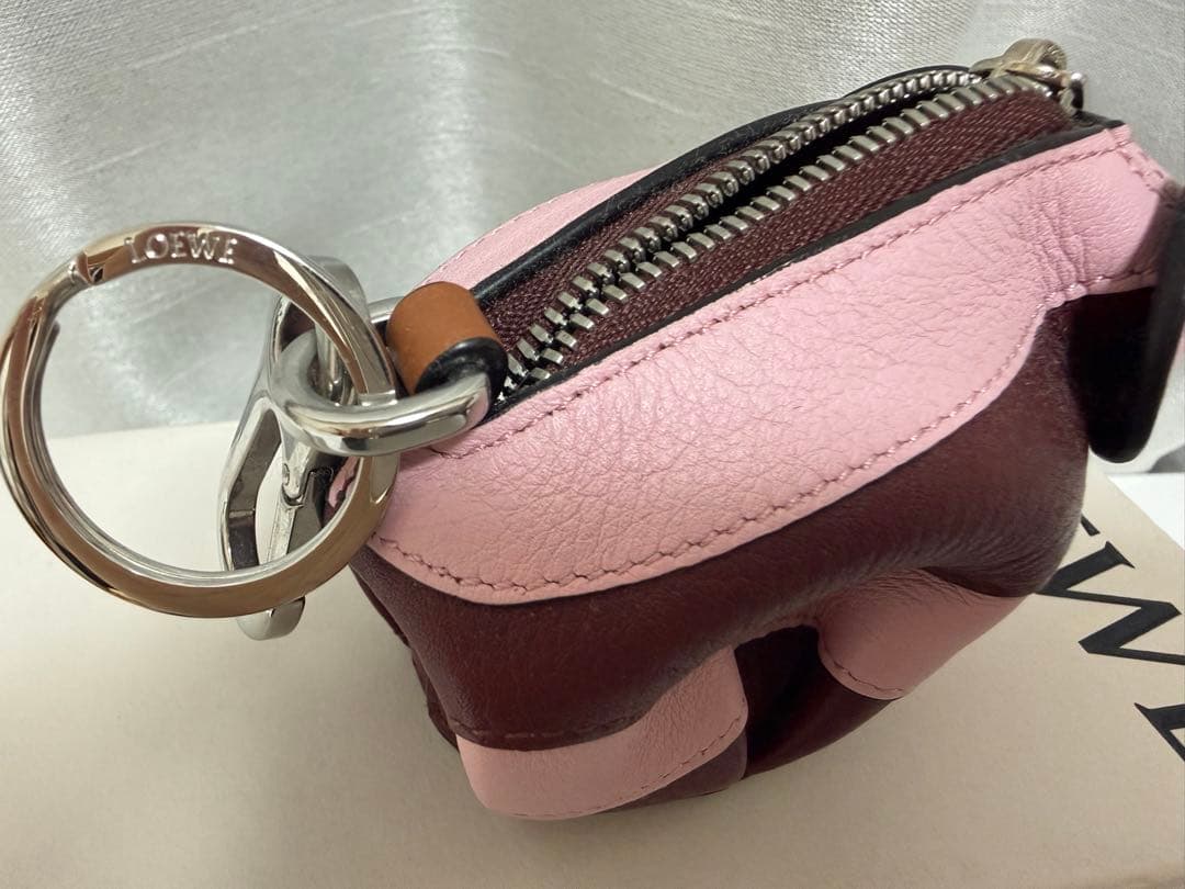 正規品　美品　ロエベ　エレファントチャーム　スペイン製