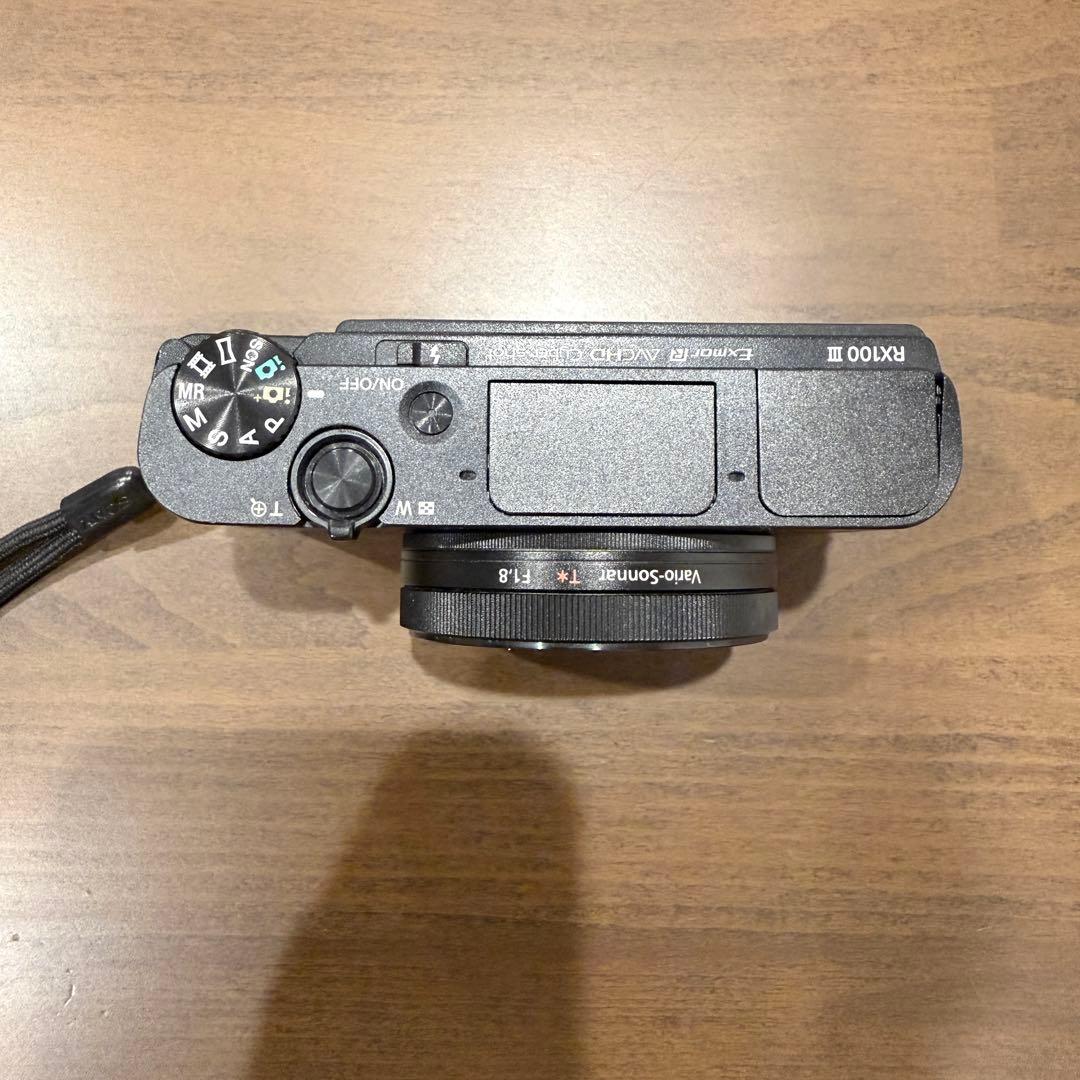SONY RX100Ⅲ 動作確認済み 数箇所傷有り