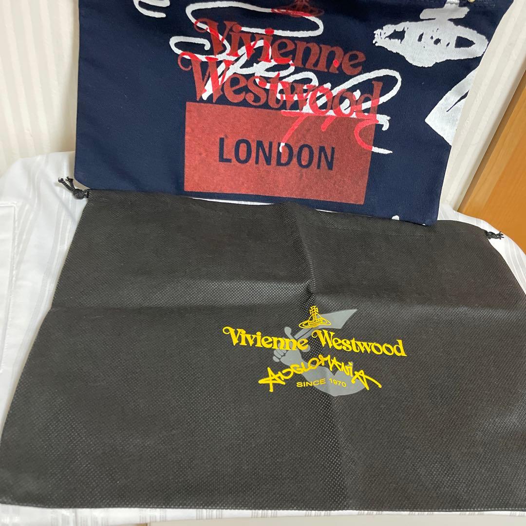 未使用品 Vivienne Westwood アングロマニア クラッチバッグ