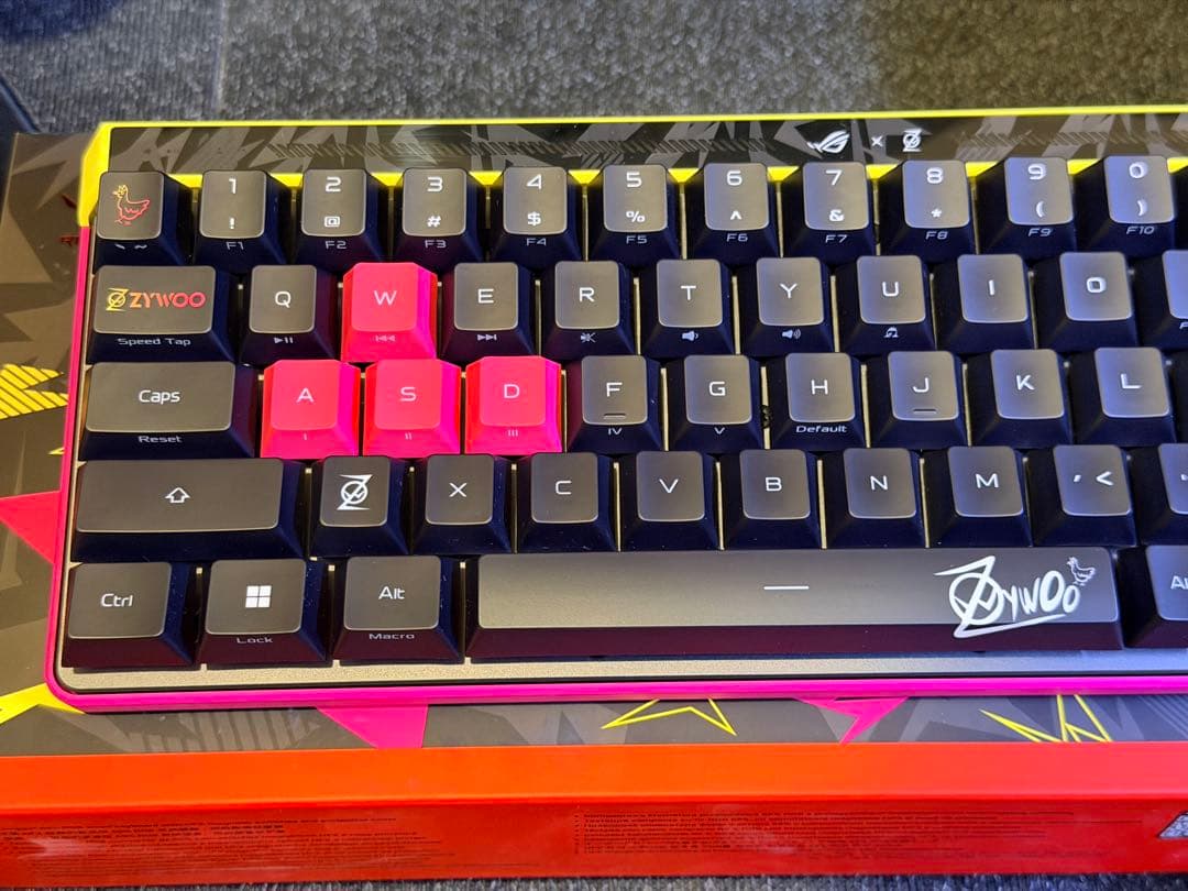 マウス・トラックボール ROG FALCHION ACE HFX ZYWOO EDITION