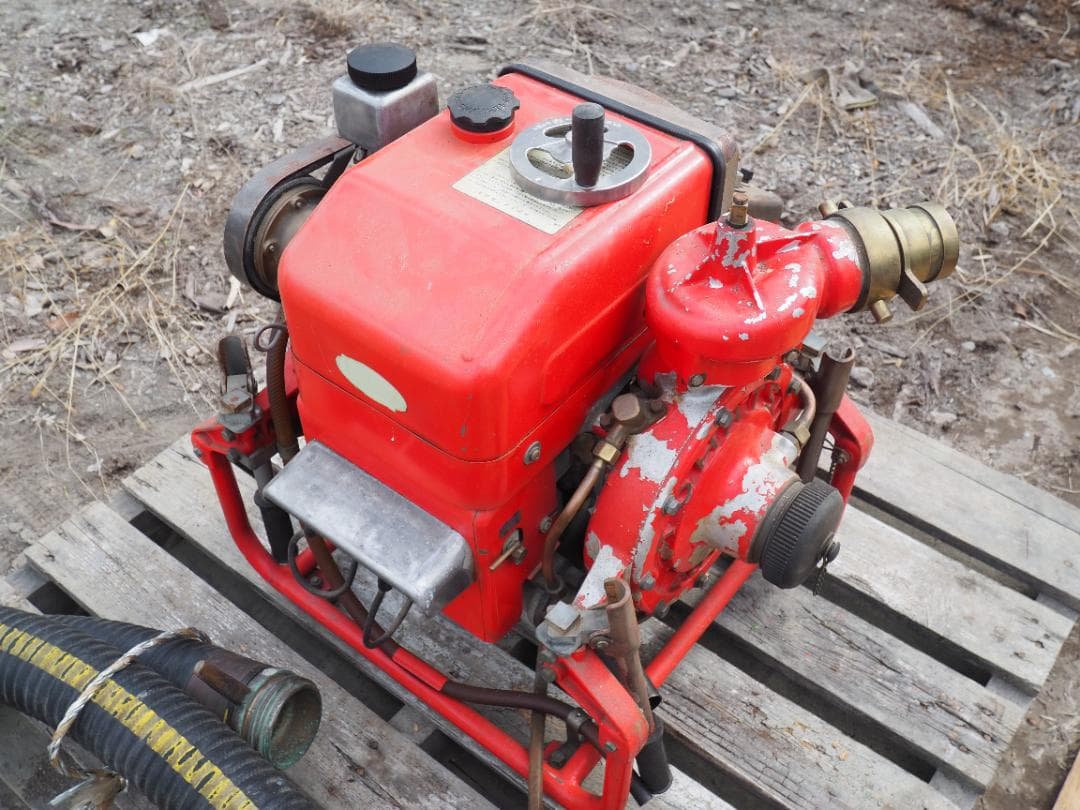 小型動力消防ポンプ　ホースとステンレスノズルセット　トーハツ　ジャンク　消防車