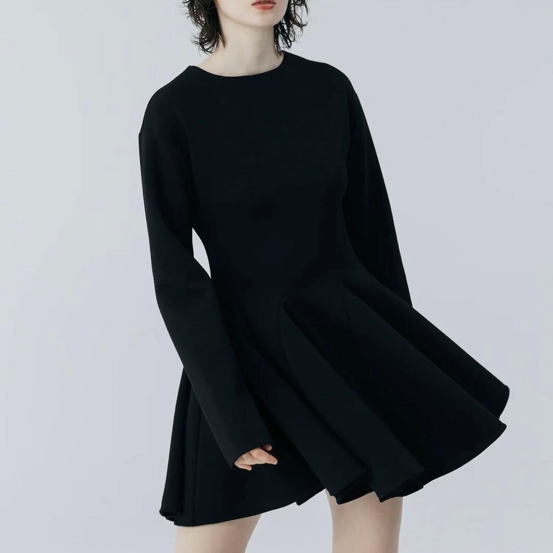 ワンピース The toe Poros Flare Onepiece