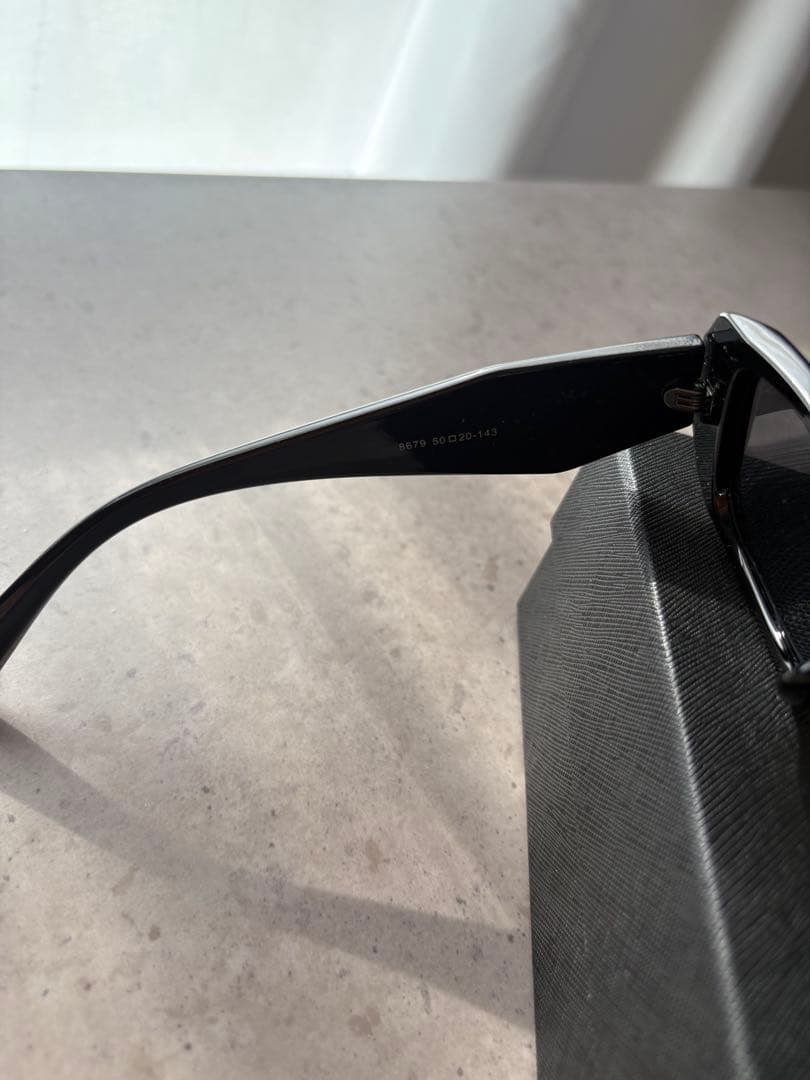 プラダ　PRADA サングラス　メンズ　レディース　値下げ中