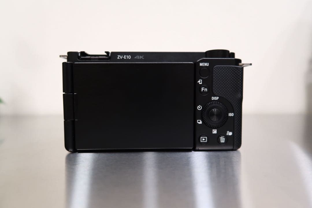 【美品】SONY ZV-E10 ミラーレス一眼　パワーズームレンズキット