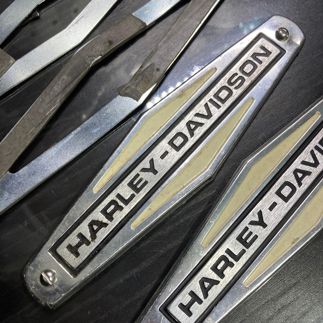 希少！HARLEY-DAVIDSON 純正タンクエンブレム 2個セット
