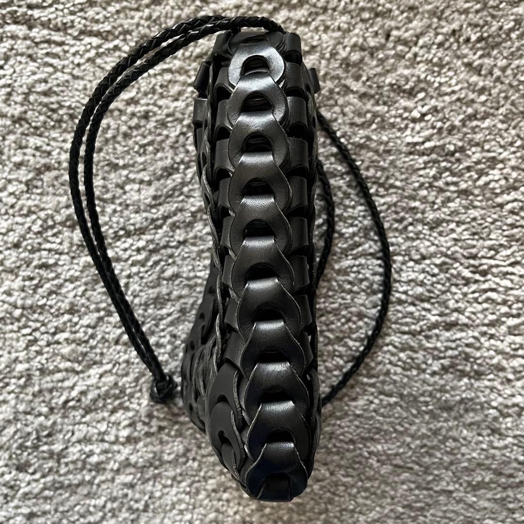 il micio イルミーチョ 巾着 Boho ブラック 黒 牛皮 レザーポーチ