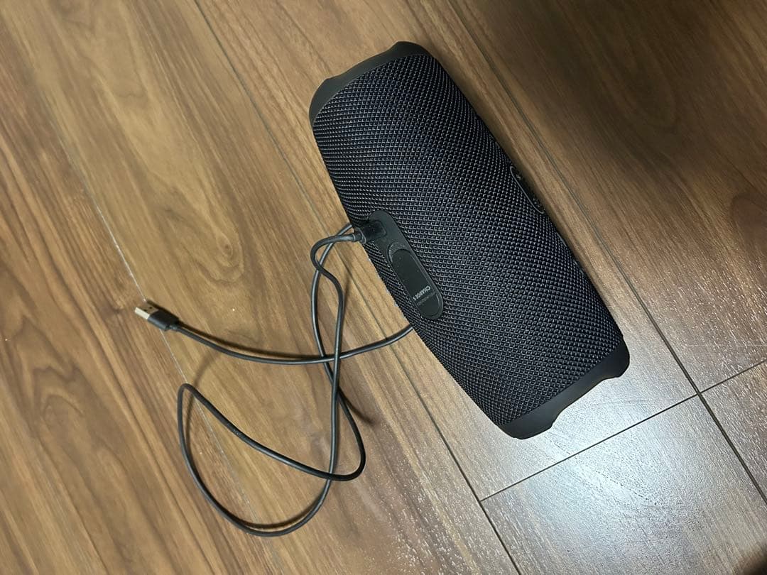 JBLワイヤレススピーカー　charge5