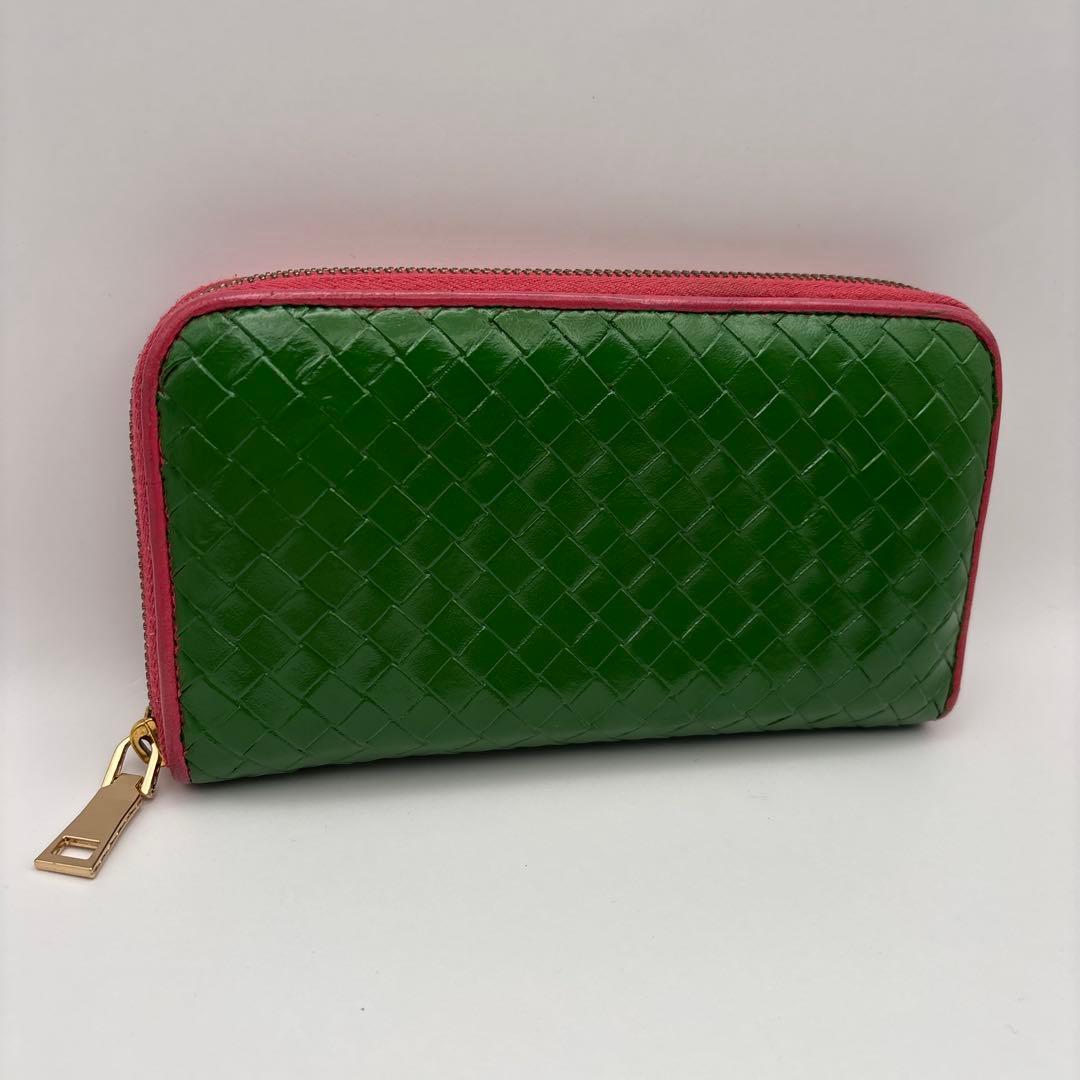 ◆正規品◆ボッティガヴェネタイントレチャート ラウンドファスナー長財布グリーン