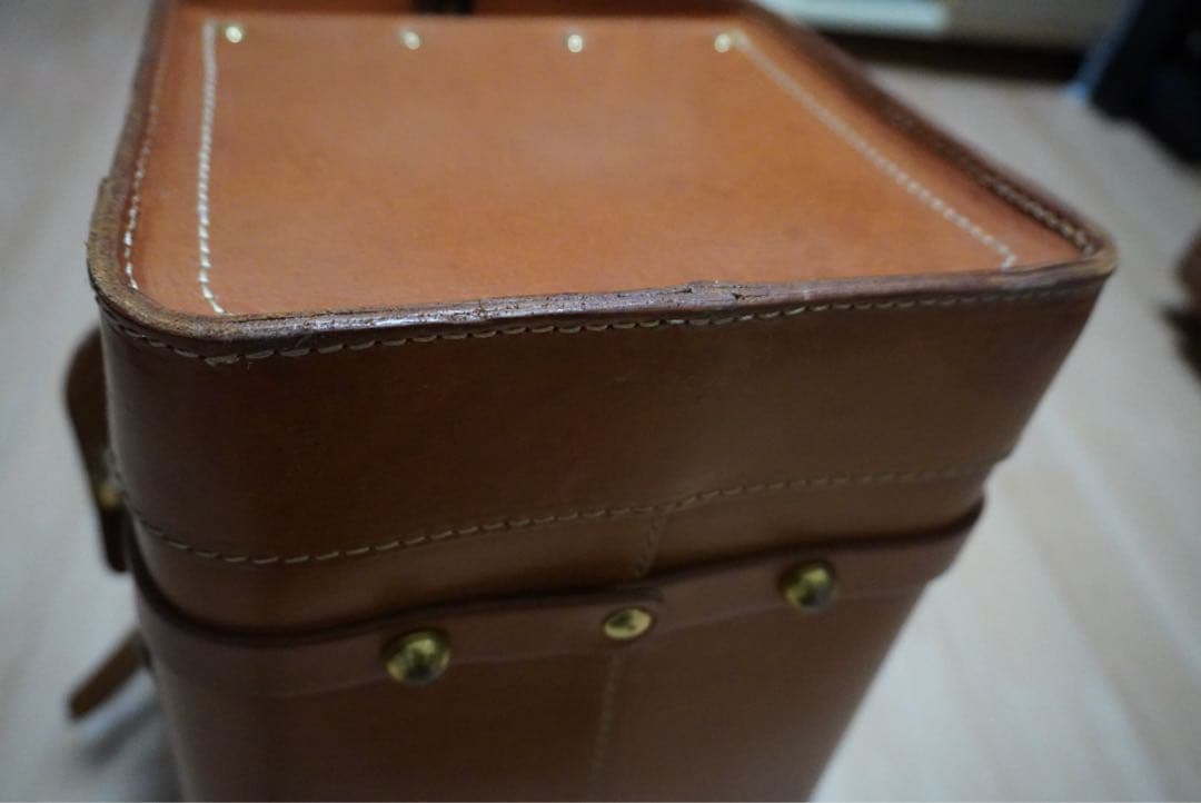 大人の魅力‼️HERZ限定モデル 「グラッドストン・バッグ」