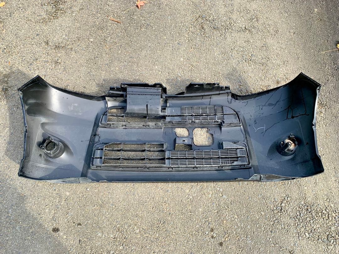 ダイハツ ムーヴカスタム DBA-LA110S フロントバンパー